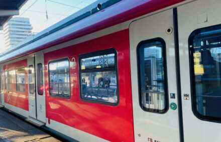 DRAMA U BERLINU: Dvije osobe poginule dok su “surfale” na krovu vlaka